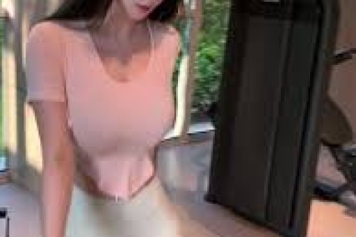 周也才是娱圈真太妹都在等李湘道歉却被扒出黑料一个接一个